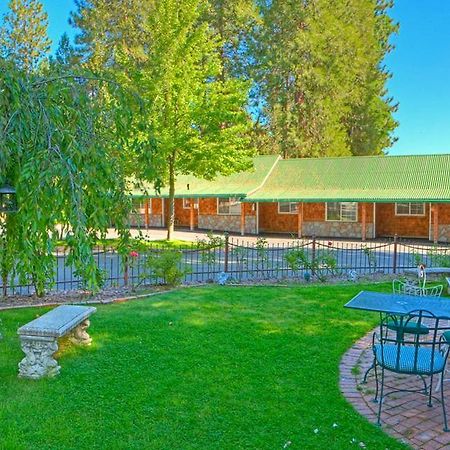 Strawberry Valley Inn 마운트샤스타 외부 사진