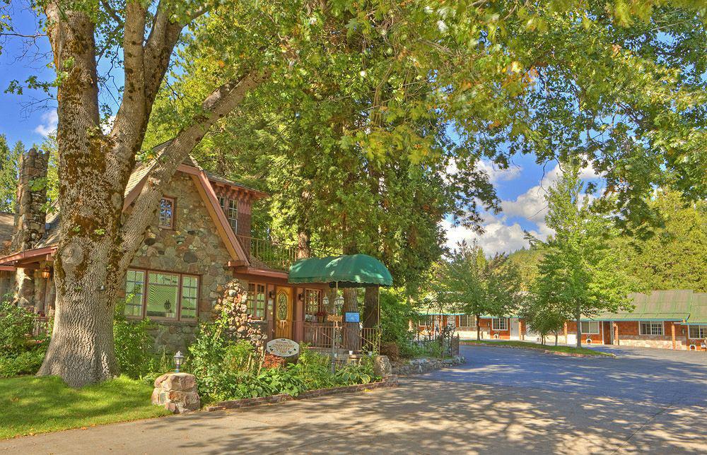 Strawberry Valley Inn 마운트샤스타 외부 사진