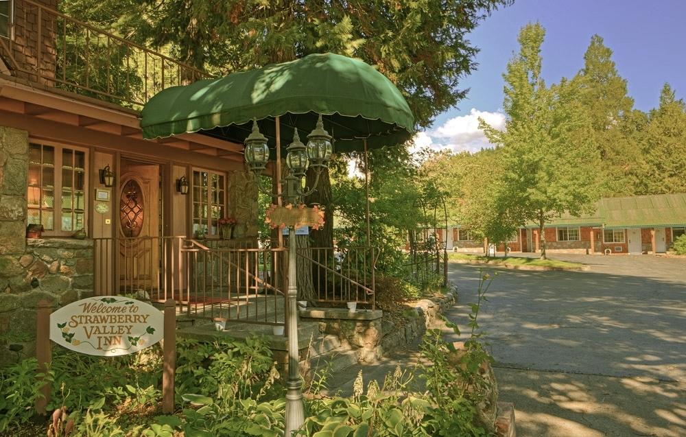 Strawberry Valley Inn 마운트샤스타 외부 사진