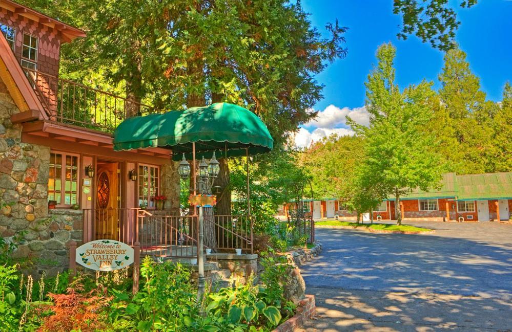 Strawberry Valley Inn 마운트샤스타 외부 사진