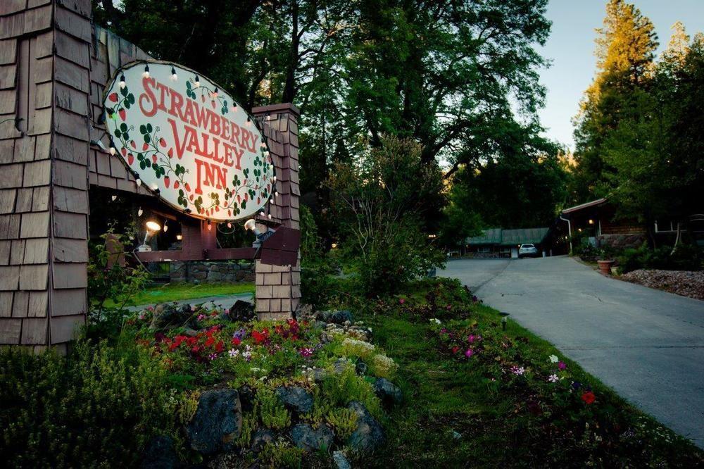 Strawberry Valley Inn 마운트샤스타 외부 사진